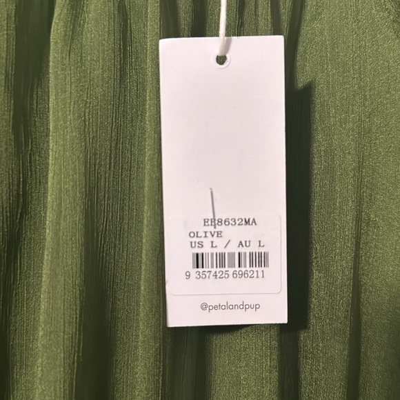 Petal + Pup dress - Picture 2 of 10